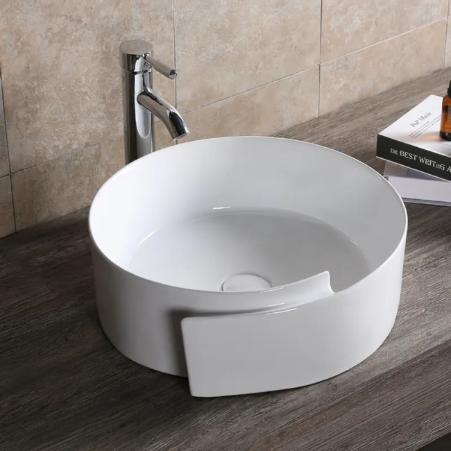 Ceruttispa CR0066 накладная, белая, с завитком 440х460х150