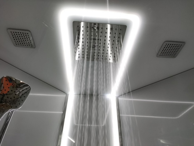 Acquazzone Alexandra 100S с паром