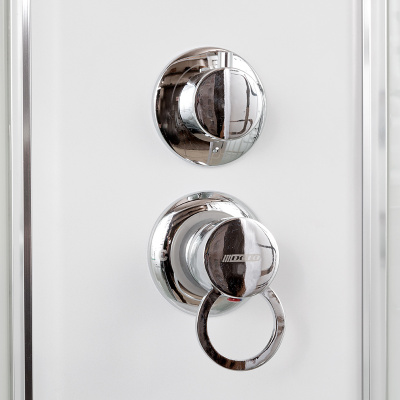 DTO EM 1510 с электрикой и гидромассажем (100x100) DTO EM 1510 с электрикой и гидромассажем (100x100)