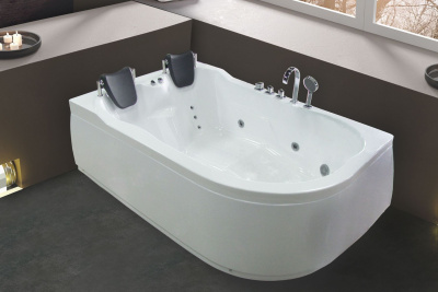 Royal Bath NORWAY RB331100 c каркасом 180x120х66 L